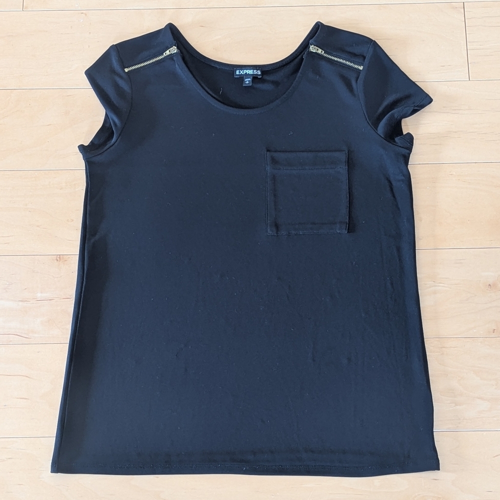 🖤 Express Black Short-Sleeve Tee w/ Gold Zippers | Size S | Chic & Versatile